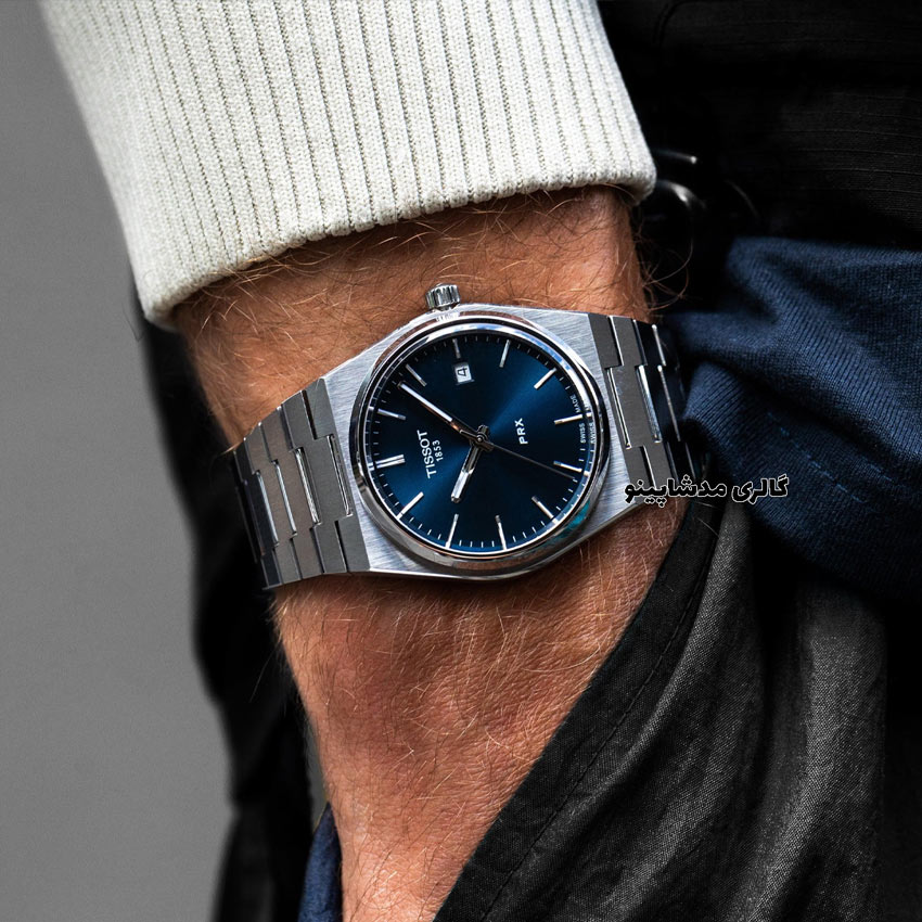 Tissot-PRX-Blue-Dial-Men's-Watch-on-hand3 ساعت تیسوت صفحه آبی مردانه