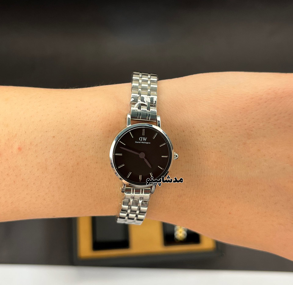 Daniel-Wellington-Classic-silver-black-dial1 ساعت زنانه دنیل ولینگتون صفحه مشکی
