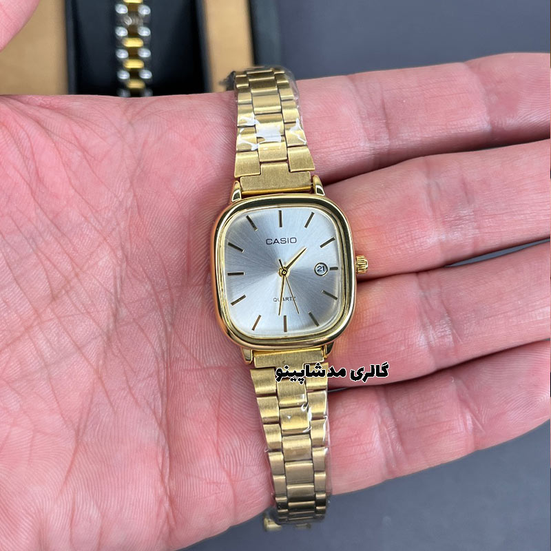 casio-gold-silver-dial-for-women ساعت کاسیو اولدمانی زنانه طلایی صفحه سیلور