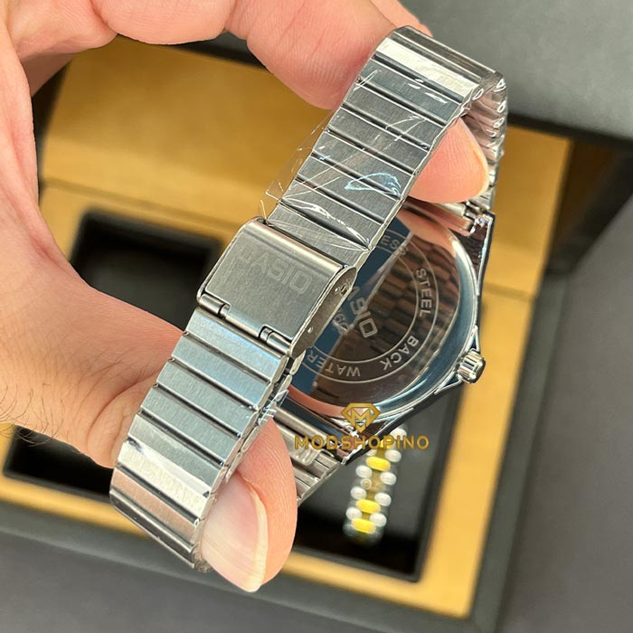 ghofle-o-poshte-saat-casio-godfather قفل و پشت ساعت کاسیو مردانه گادفادر Casio MQ-24DA-1A